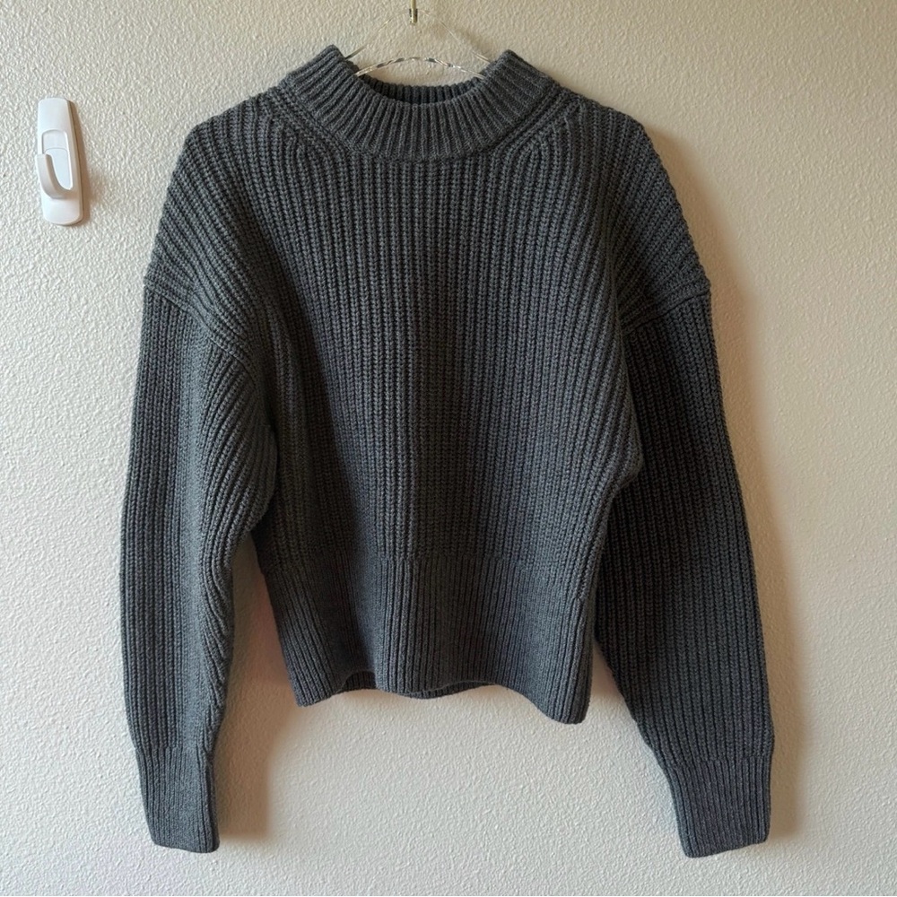 Everlane Ribbed Mock Neck Sweater - Charcoal Grey